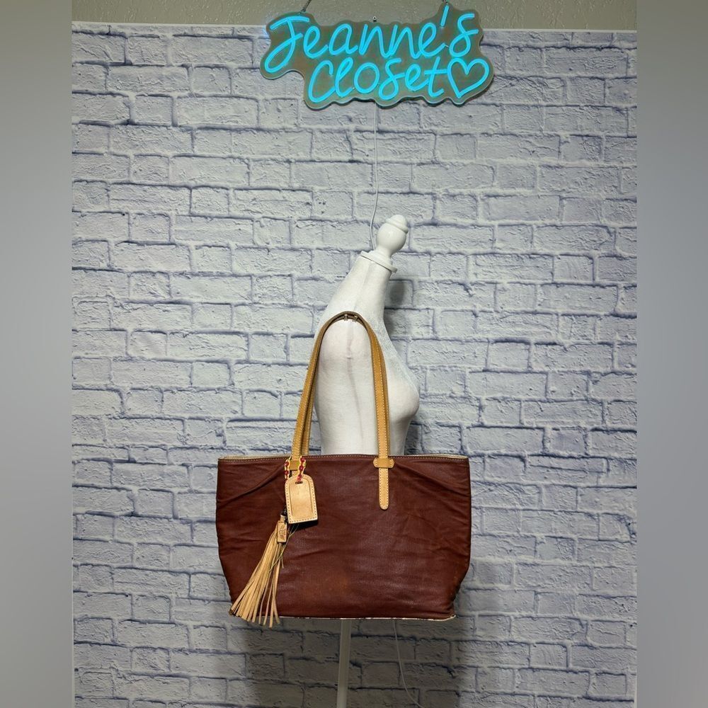Consuela Flynn East west Canvas Tote Bag - Picture 3 of 16